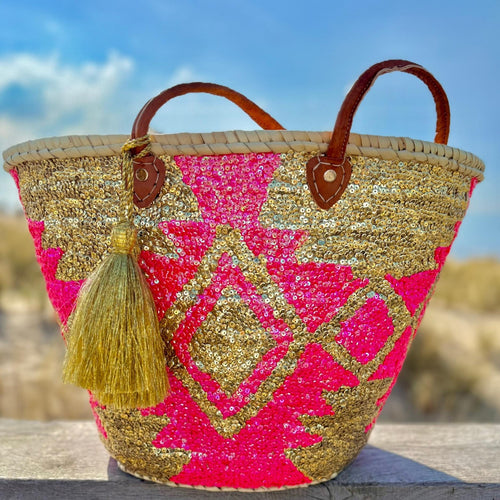 Boho rieten strandtas Aztec goud en fuchsia, met gouden tassel