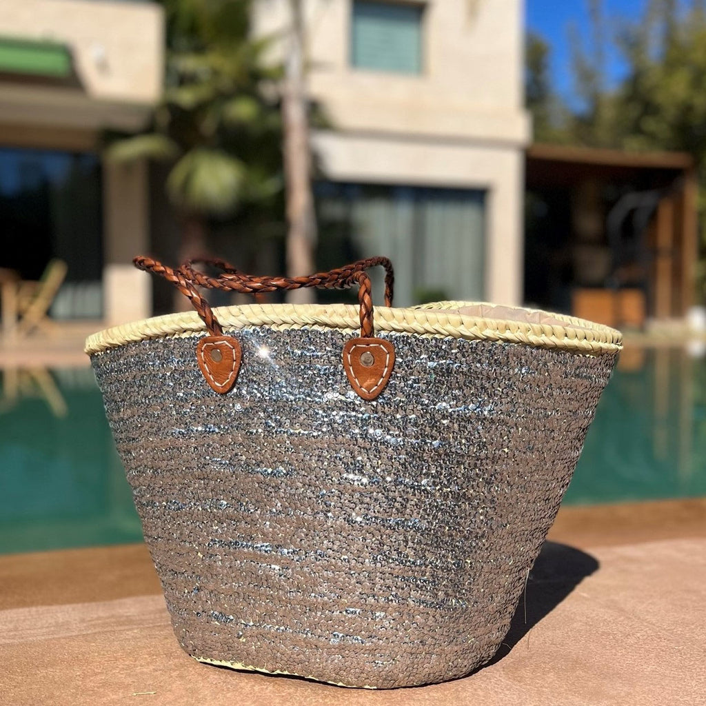 Rattan beach bag with sequins silver, by the pool