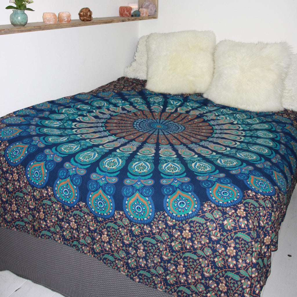 XXL beach towel Blue Paradise 235x220 cm, as a bedspread