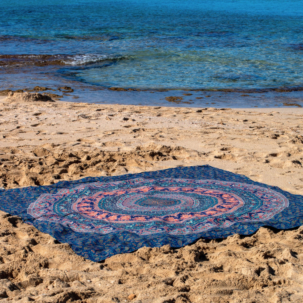 XXL beach towel Hippie Salmon 235x220 cm, on the sand by the sea