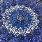 XXL strandlaken Night Star 235x220 cm, close-up van de mandala