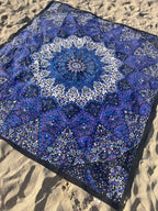 XXL strandlaken Night Star 235x220 cm, volledige print op het zand